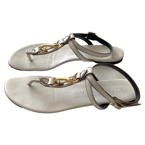Burberry White Leather Horse Clip Thong Sandals 40 - Picture 1 of 8
